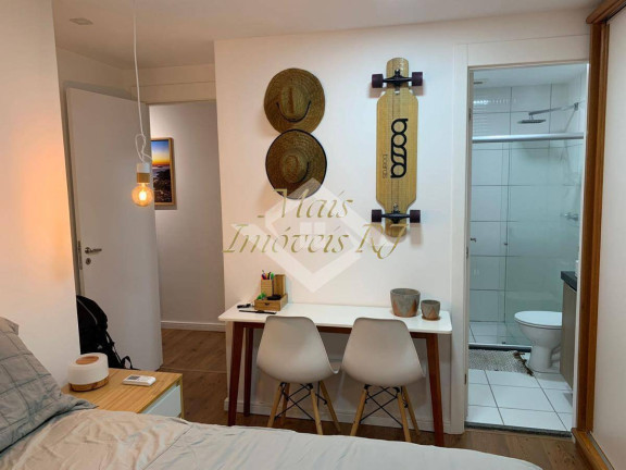 Imagem Apartamento com 2 Quartos à Venda, 60 m² em Maria Paula - Niterói Imagem Apartamento com 2 Quartos à Venda, 60 m² em Maria Paula - Niterói