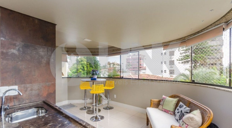 Imagem Apartamento com 3 Quartos à Venda, 138 m² em Jardim Lindóia - Porto Alegre Imagem Apartamento com 3 Quartos à Venda, 138 m² em Jardim Lindóia - Porto Alegre