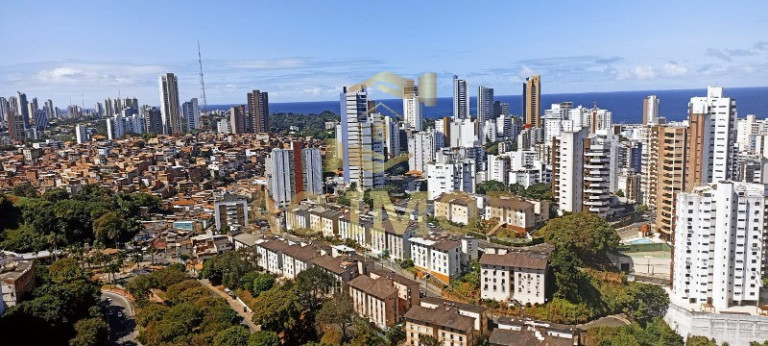 Imóvel com 4 Quartos à Venda, 315 m² em Graça - Salvador
