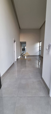 Imagem Casa com 3 Quartos à Venda, 301 m² em São Carlos