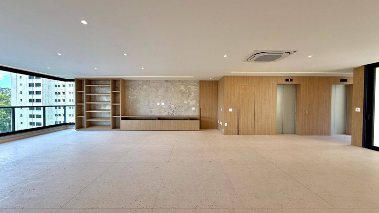 Imagem Apartamento com 3 Quartos à Venda, 281 m² em São Paulo