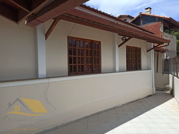 Imagem Casa com 2 Quartos à Venda, 120 m² em Braunes - Nova Friburgo