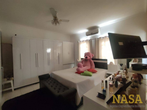 Imagem Casa com 5 Quartos à Venda, 405 m² em Cidade Alta - Cuiabá Imagem Casa com 5 Quartos à Venda, 405 m² em Cidade Alta - Cuiabá