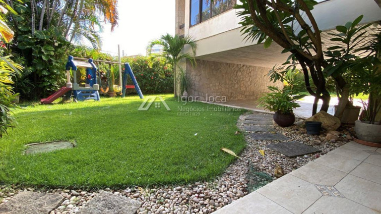 Imagem Casa com 4 Quartos à Venda, 450 m² em Papicu - Fortaleza