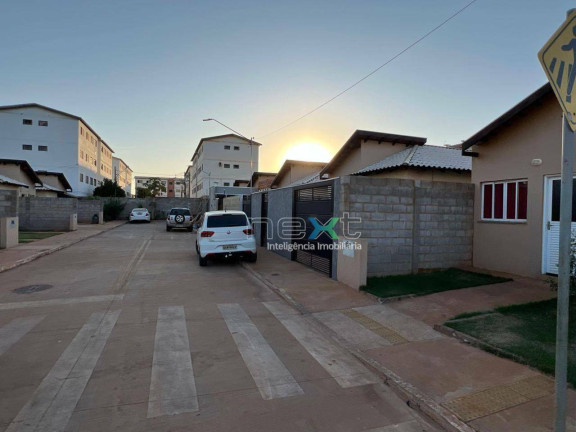 Imagem Casa com 2 Quartos à Venda,  em Jardim Centenário - Campo Grande