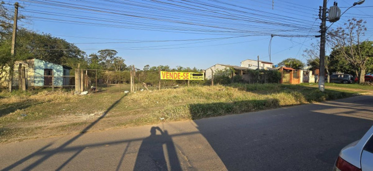 Imagem Terreno à Venda, 900 m² em São Lucas - Viamão Imagem Terreno à Venda, 900 m² em São Lucas - Viamão