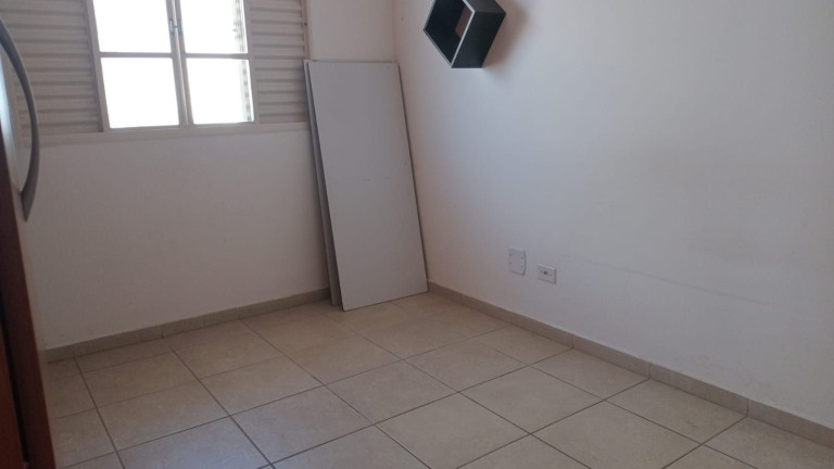 Imagem Sobrado com 3 Quartos à Venda, 107 m² em Jardim Das Indústrias - São José Dos Campos