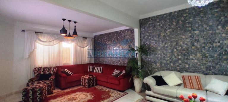Imagem Casa com 3 Quartos à Venda, 216 m² em Jardim Icaray - Birigui