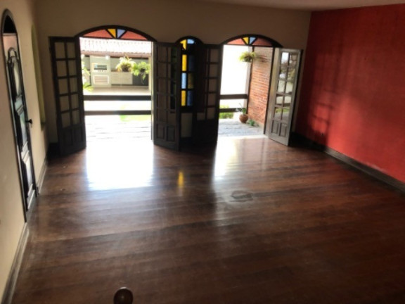 Imagem Casa com 4 Quartos à Venda, 400 m² em São Francisco - Niterói Imagem Casa com 4 Quartos à Venda, 400 m² em São Francisco - Niterói
