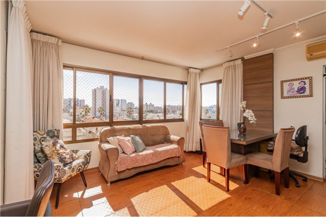 Imagem Apartamento com 2 Quartos à Venda, 73 m² em Menino Deus - Porto Alegre