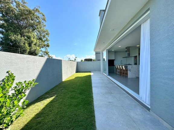 Imagem Casa com 4 Quartos à Venda, 290 m² em Novo Louro - Capao Da Canoa Imagem Casa com 4 Quartos à Venda, 290 m² em Novo Louro - Capao Da Canoa