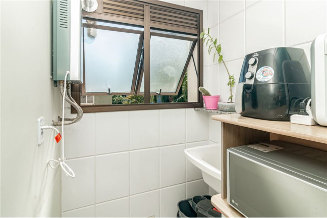 Imagem Imóvel com 1 Quarto à Venda,  em São João - Porto Alegre