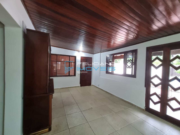 Imagem Casa com 3 Quartos à Venda, 405 m² em Canto Do Forte - Praia Grande