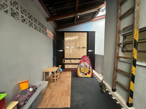 Imagem Casa com 3 Quartos à Venda, 72 m² em Alto Boqueirão - Curitiba