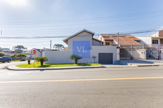 Casa com 3 Quartos à Venda, 138 m² em Boa Vista - Curitiba