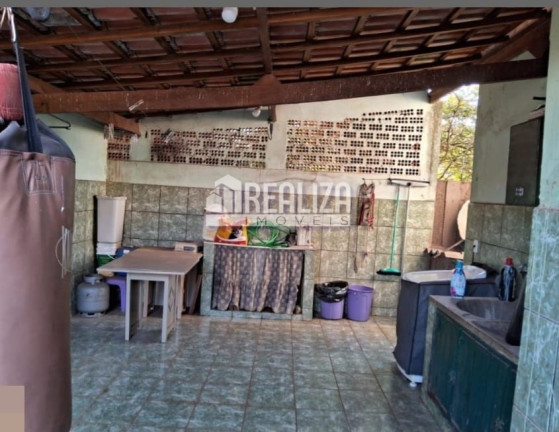 Imagem Casa com 3 Quartos à Venda, 200 m² em Vila Militar - Uberaba Imagem Casa com 3 Quartos à Venda, 200 m² em Vila Militar - Uberaba