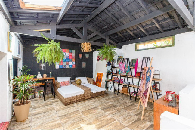Imagem Casa com 4 Quartos à Venda, em Campo Belo - São Paulo Imagem Casa com 4 Quartos à Venda, em Campo Belo - São Paulo