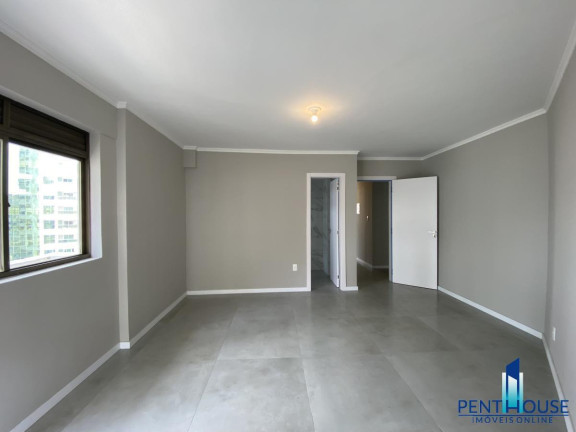 Imagem Apartamento com 3 Quartos à Venda, 130 m² em Centro - Balneário Camboriú