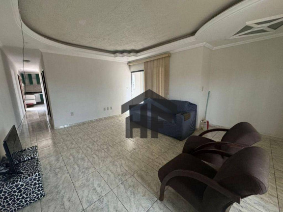 Imagem Casa com 7 Quartos à Venda ou Locação, 100 m² em Caiuca - Caruaru