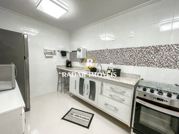 Imagem Apartamento com 3 Quartos à Venda, 115 m² em Braga - Cabo Frio