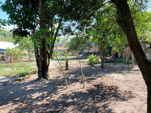 Terreno à Venda, 1.860 m² em Crispim - Pindamonhangaba