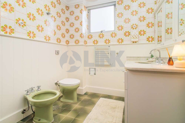 Imagem Apartamento com 2 Quartos à Venda, 75 m² em Mont Serrat - Porto Alegre