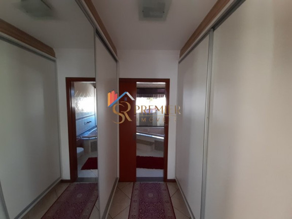 Imagem Casa com 3 Quartos à Venda, 256 m² em Trindade - Florianópolis