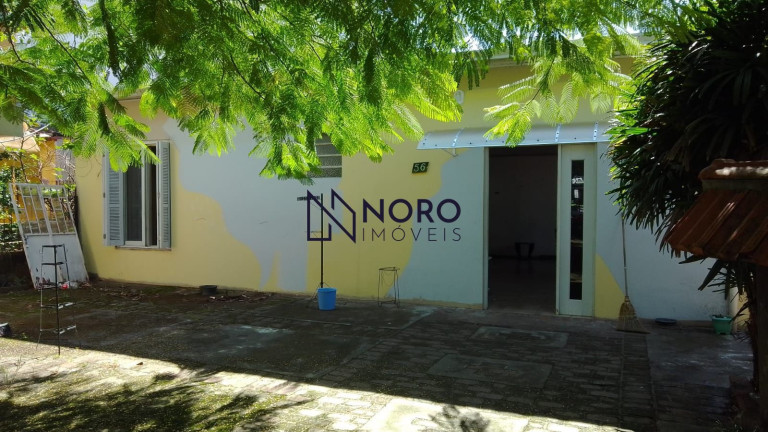Imagem Terreno à Venda, 350 m² em Nossa Senhora Medianeira - Santa Maria Imagem Terreno à Venda, 350 m² em Nossa Senhora Medianeira - Santa Maria