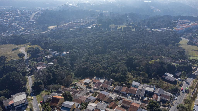 Imagem Terreno à Venda, 6.161 m² em Santa Cândida - Curitiba Imagem Terreno à Venda, 6.161 m² em Santa Cândida - Curitiba