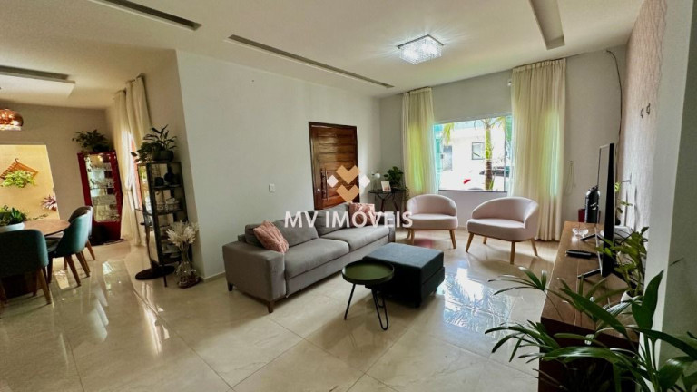 Imagem Casa com 4 Quartos à Venda, 380 m² em Parque Guajará (icoaraci) - Belém