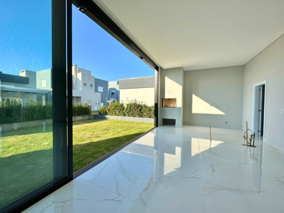 Imagem Casa com 4 Quartos à Venda, 195 m² em -- - Capao Da Canoa Imagem Casa com 4 Quartos à Venda, 195 m² em -- - Capao Da Canoa