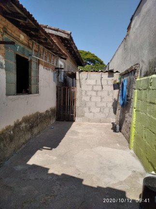 Imagem Casa com 2 Quartos à Venda, 95 m² em Chácara Do Visconde - Taubaté
