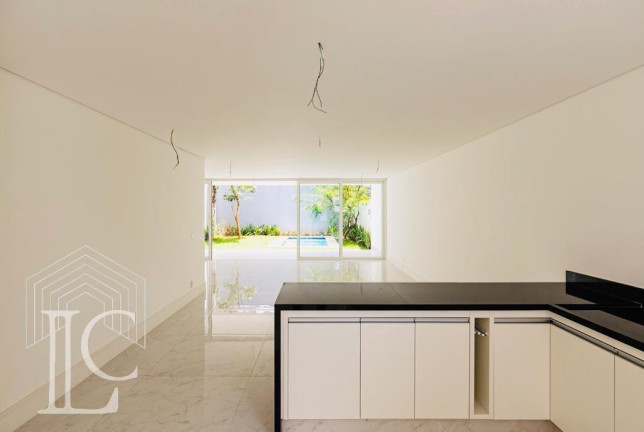 Imagem Casa com 4 Quartos à Venda, 657 m² em Chácara Santo Antônio (zona Sul) - São Paulo Imagem Casa com 4 Quartos à Venda, 657 m² em Chácara Santo Antônio (zona Sul) - São Paulo