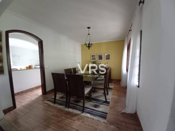 Imagem Casa com 3 Quartos à Venda, 287 m² em Várzea - Teresópolis Imagem Casa com 3 Quartos à Venda, 287 m² em Várzea - Teresópolis