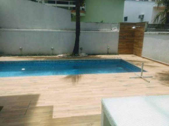 Imagem Casa com 4 Quartos à Venda, 300 m² em Alphaville - Santana De Parnaíba Imagem Casa com 4 Quartos à Venda, 300 m² em Alphaville - Santana De Parnaíba
