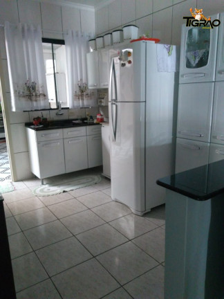 Imagem Casa com 3 Quartos à Venda, 270 m² em Nova Esperança - Balneário Camboriú