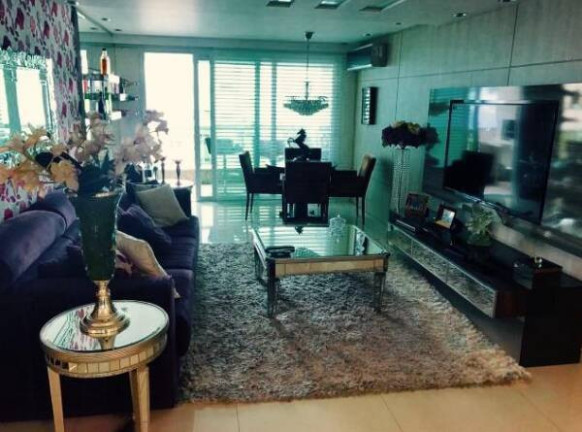Imagem Apartamento com 3 Quartos à Venda, 160 m² em Agronomica - Florianópolis Imagem Apartamento com 3 Quartos à Venda, 160 m² em Agronomica - Florianópolis