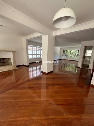 Casa com 4 Quartos para Alugar, 341 m² em Alphaville - Santana De Parnaíba