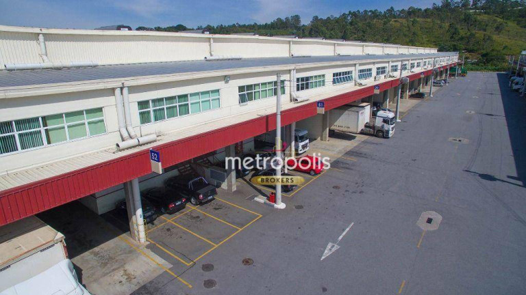 Imagem Galpão para Alugar, 2.881 m² em água Espraiada - Embu Das Artes Imagem Galpão para Alugar, 2.881 m² em água Espraiada - Embu Das Artes