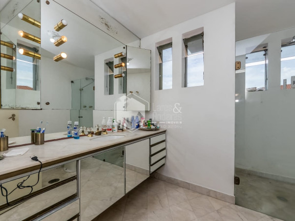 Imagem Casa com 3 Quartos à Venda, 379 m² em Pacaembu - São Paulo