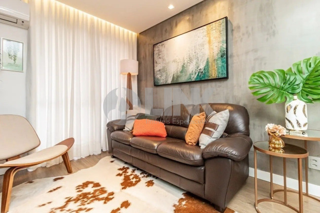 Imagem Apartamento com 3 Quartos à Venda, 70 m² em Cristo Redentor - Porto Alegre Imagem Apartamento com 3 Quartos à Venda, 70 m² em Cristo Redentor - Porto Alegre