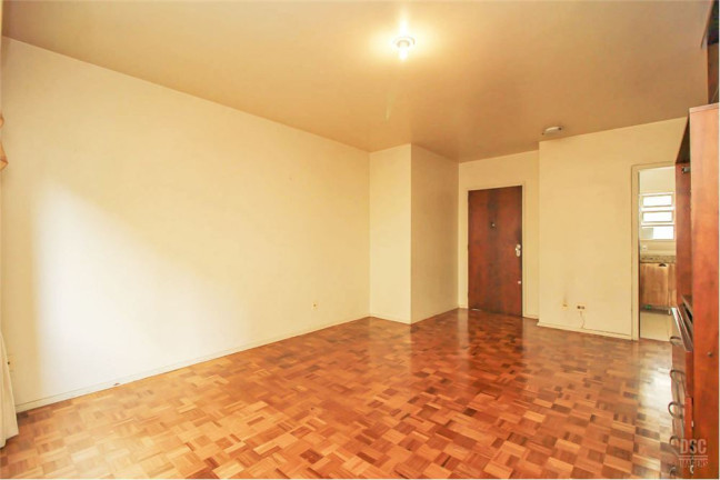 Imagem Imóvel com 3 Quartos à Venda, em Petrópolis - Porto Alegre Imagem Imóvel com 3 Quartos à Venda, em Petrópolis - Porto Alegre