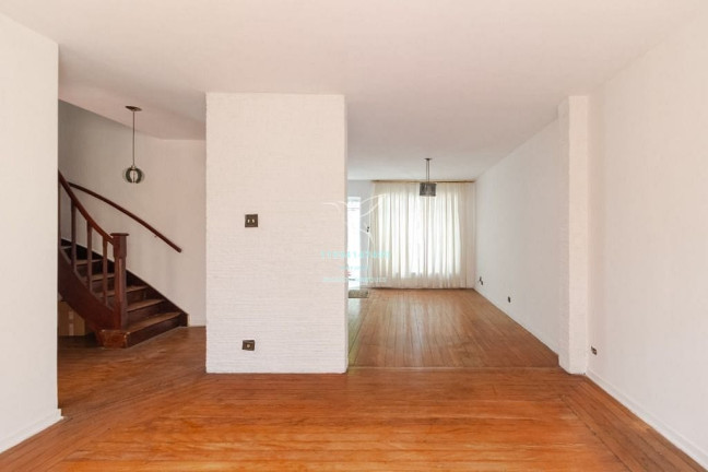 Imagem Casa com 3 Quartos à Venda, 180 m² em Vila Mariana - São Paulo Imagem Casa com 3 Quartos à Venda, 180 m² em Vila Mariana - São Paulo