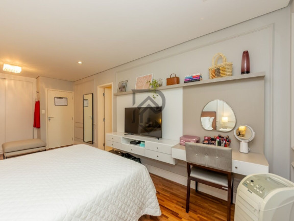 Imagem Apartamento com 3 Quartos à Venda, 141 m² em Itaim Bibi - São Paulo