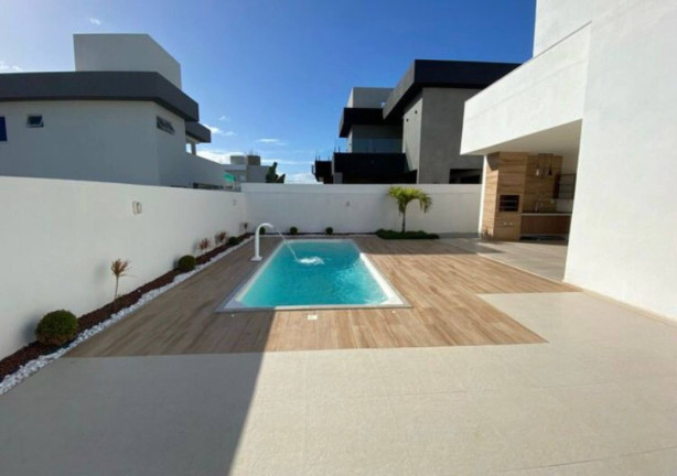 Imagem Casa com 4 Quartos à Venda, 221 m² em Centro - Barra Dos Coqueiros Imagem Casa com 4 Quartos à Venda, 221 m² em Centro - Barra Dos Coqueiros