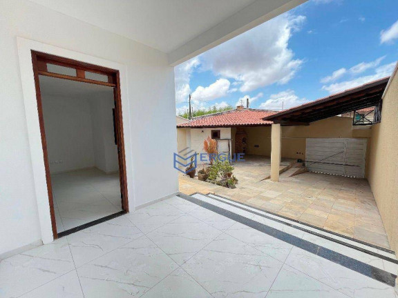 Imagem Casa com 3 Quartos à Venda, 270 m² em Maraponga - Fortaleza Imagem Casa com 3 Quartos à Venda, 270 m² em Maraponga - Fortaleza