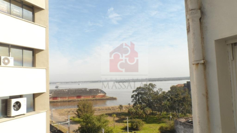 Imagem Sala Comercial à Venda, 81 m² em Centro Histórico - Porto Alegre Imagem Sala Comercial à Venda, 81 m² em Centro Histórico - Porto Alegre