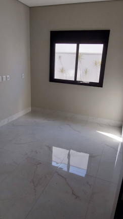 Imagem Casa com 3 Quartos à Venda, 457 m² em Condomínio Florais Itália - Cuiabá