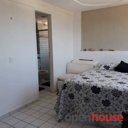 Imagem Apartamento com 2 Quartos à Venda, 79 m² em Nova Parnamirim - Parnamirim