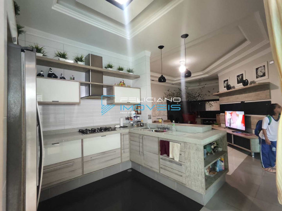 Imagem Casa com 3 Quartos à Venda, 250 m² em Canto Do Forte - Praia Grande